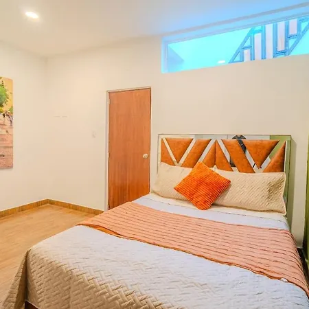 Сasa de vacaciones 7br Walled Diamond - Rooftop Heated Jacuzzi *